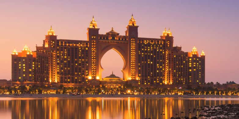 ساخت هتل در دبی