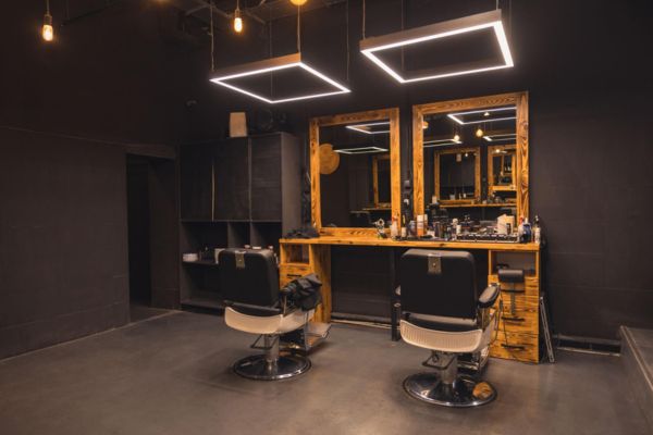 دکور آرایشگاه مردانه کلاسیک